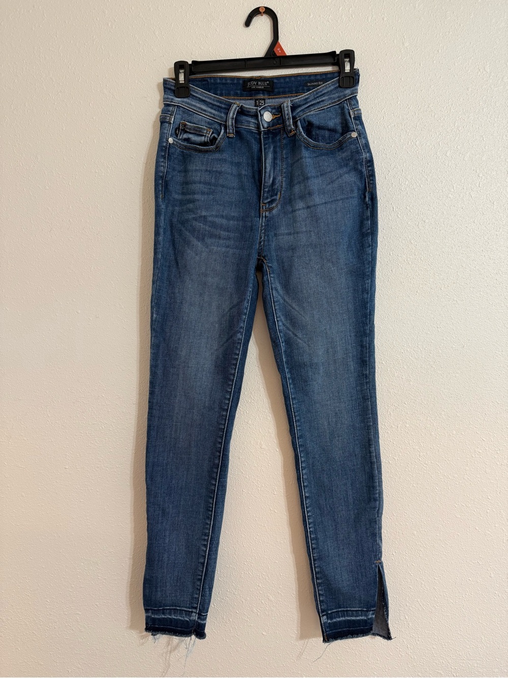JUDY BLUE Jeans 1/25